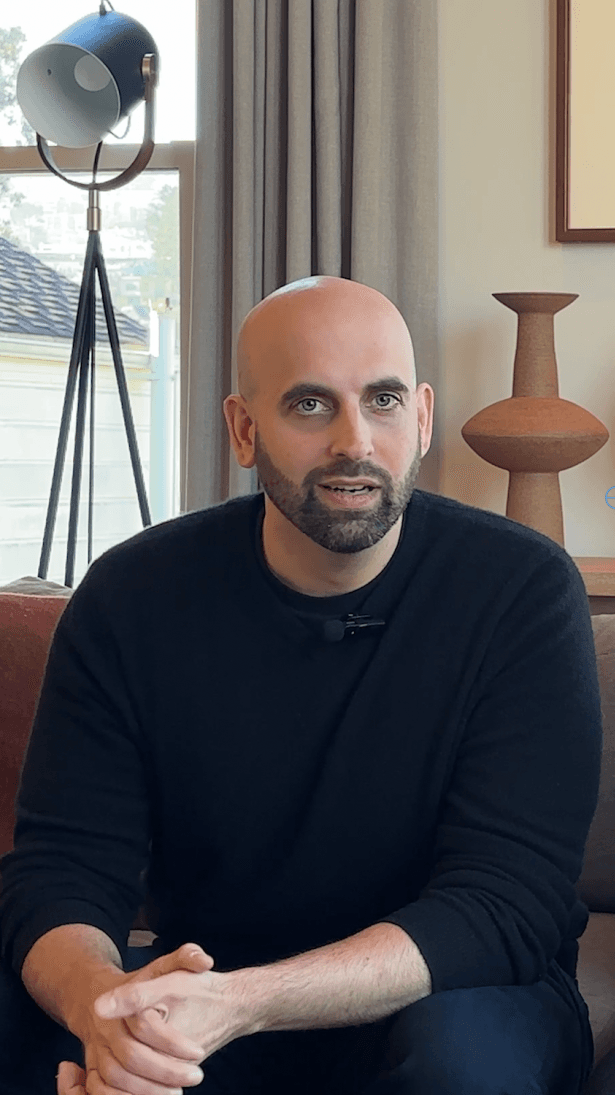 Airbnb Taps Meta Exec as CTO