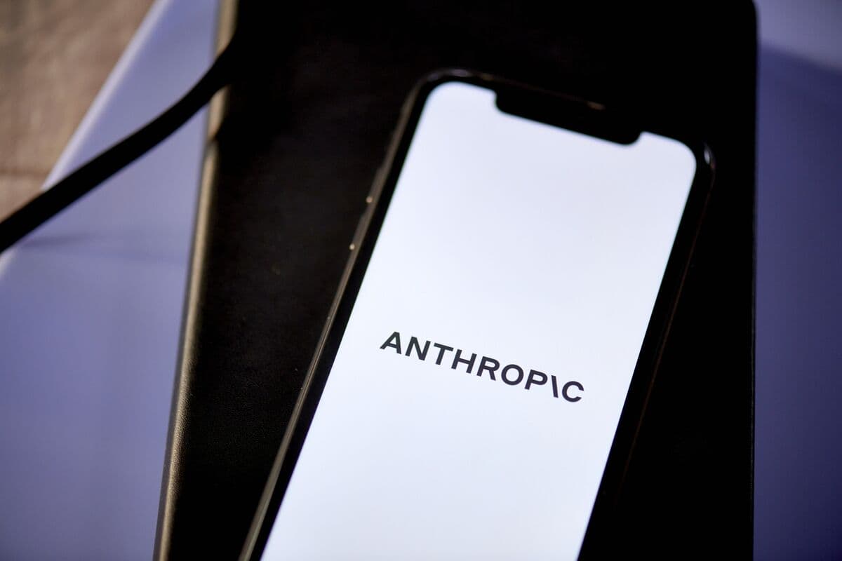 MGX to Invest in Anthropic's $20 Billion Fund