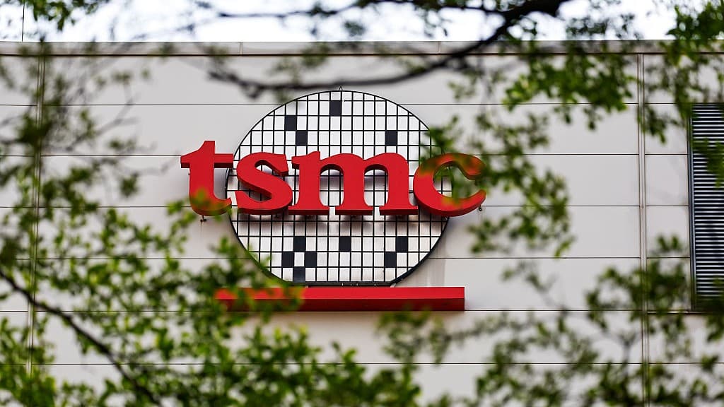 TSMC Spending Surges Amid AI Boom