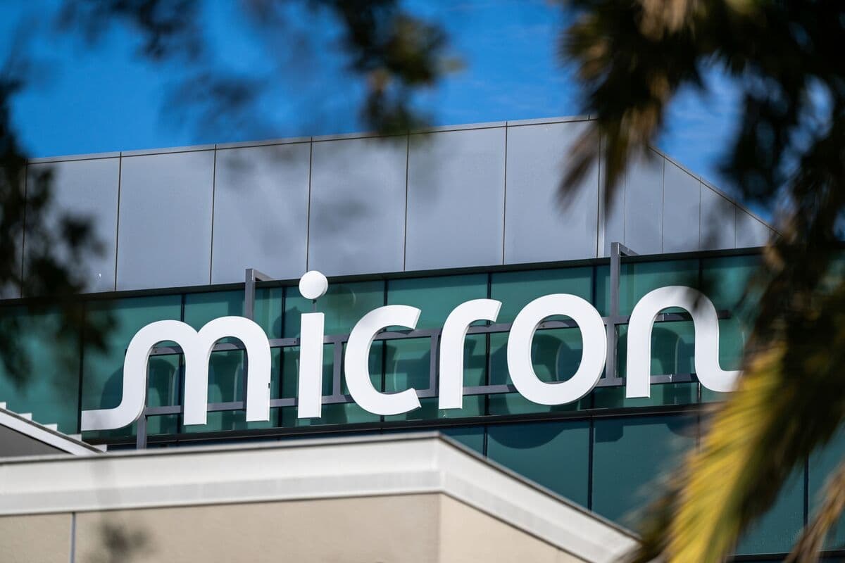 Micron Acquires Taiwan Chip Site